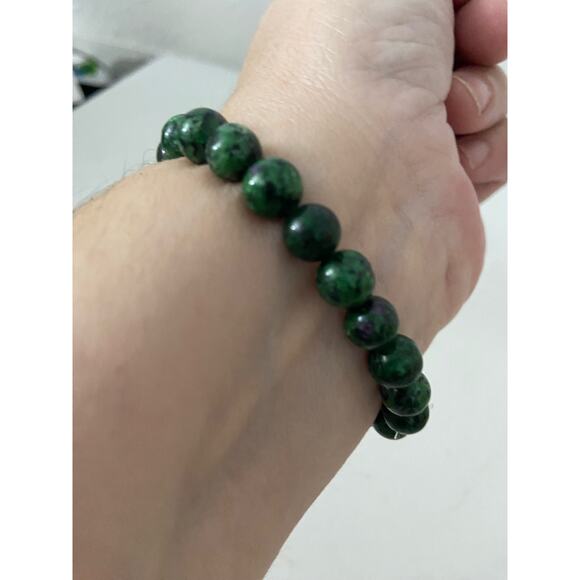 Ruby zoisite bead bracelet - Picture 4 of 4